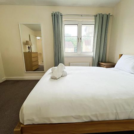 Glasgow Central - Entire House - Free Parking , Free Super Fast Wifi , Private Garden & Parking Security エクステリア 写真